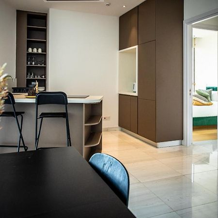 Apartmán Phaedrus Living: 360 Tower Luxury Flat Nikósie Exteriér fotografie