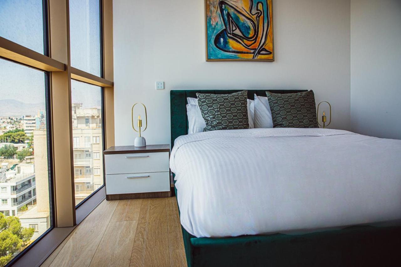 Apartmán Phaedrus Living: 360 Tower Luxury Flat Nikósie Exteriér fotografie